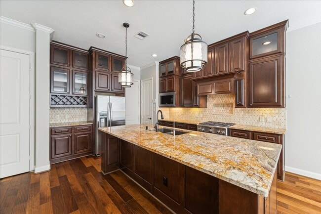 property at 43 Herons Flight Pl