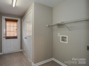 14930 Ballantyne Village Way in Charlotte, NC - Building Photo - Building Photo