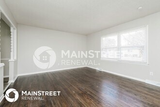 9817 W 56th Terrace in Shawnee, KS - Building Photo - Building Photo