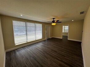 1610 Crest Ave in Leesburg, FL - Building Photo - Building Photo
