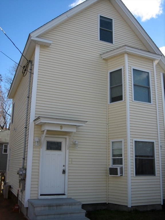 9 Pearl St in Ayer, MA - Building Photo - Building Photo