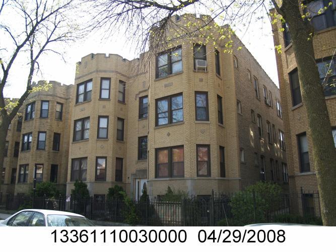 2853 W Palmer St in Chicago, IL - Building Photo