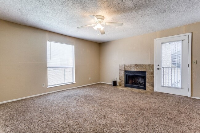 3022 Forest Ln in Dallas, TX - Building Photo - Building Photo