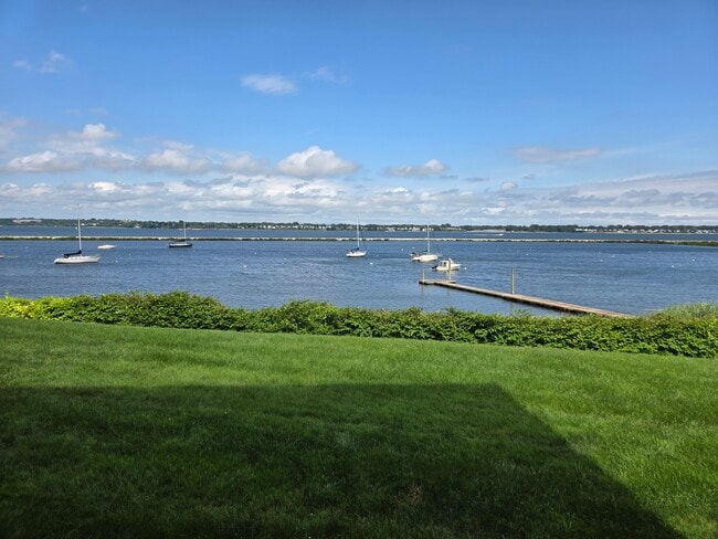 400 Narragansett Pky, Unit EI3