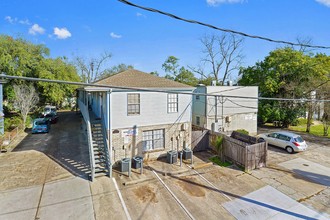 1915-1919 Metairie Ave in Metairie, LA - Building Photo - Building Photo