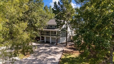 480 Prichard Ave in Havelock, NC - Building Photo - Building Photo