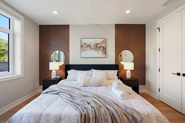 2344 W Polk St in Chicago, IL - Building Photo - Building Photo