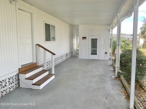 33 Paul Rene Dr in Melbourne, FL - Building Photo - Building Photo