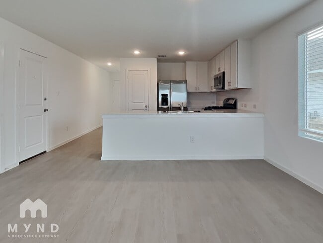 7113 Aqua Marine, Unit 7-709 in San Antonio, TX - Foto de edificio - Building Photo