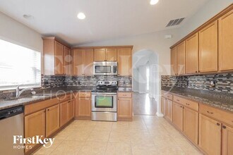 5614 106th Ave E in Parrish, FL - Building Photo - Building Photo