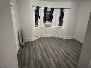 467 Park Ave in East Orange, NJ - Building Photo - Building Photo