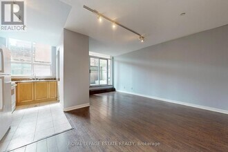 313-313 Richmond St E in Toronto, ON - Building Photo - Building Photo