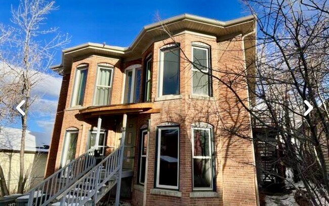 property at 318 Miller St