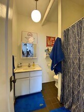 1054 W Cornelia Ave in Chicago, IL - Building Photo - Building Photo