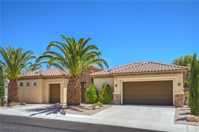 2180 Waterton Rivers Dr in Henderson, NV - Building Photo - Building Photo