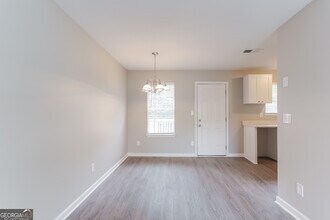 4258 Ward Bluff Dr in Ellenwood, GA - Building Photo - Building Photo