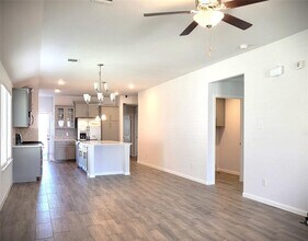 1227 Marvista Ln in Rosharon, TX - Building Photo - Building Photo
