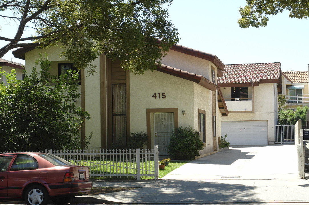 415 S Monterey St in Alhambra, CA - Building Photo