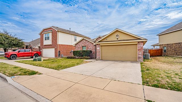 property at 621 Saddleway Dr