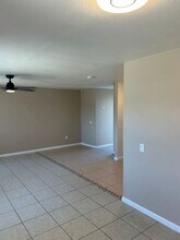 988 Mission Dr in Costa Mesa, CA - Building Photo - Building Photo