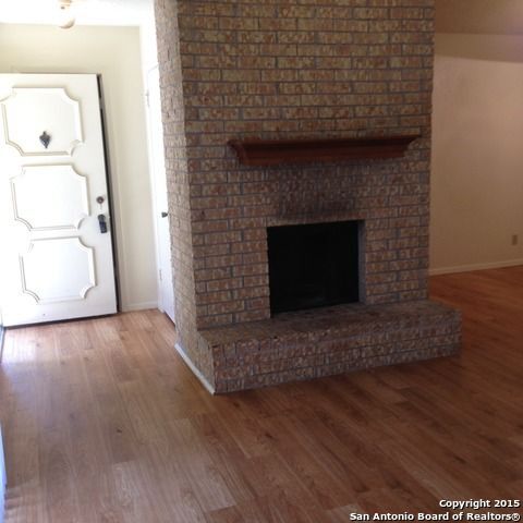 14514 Woods Hole Dr in San Antonio, TX - Foto de edificio - Building Photo