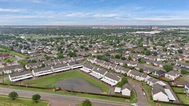5652 Giddyup Ln in Fort Worth, TX - Building Photo - Building Photo