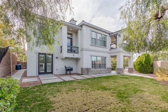 property at 1426 Foothills Village Dr