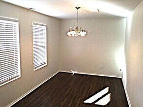 6651 S Acacia Ave in Boise, ID - Building Photo - Building Photo