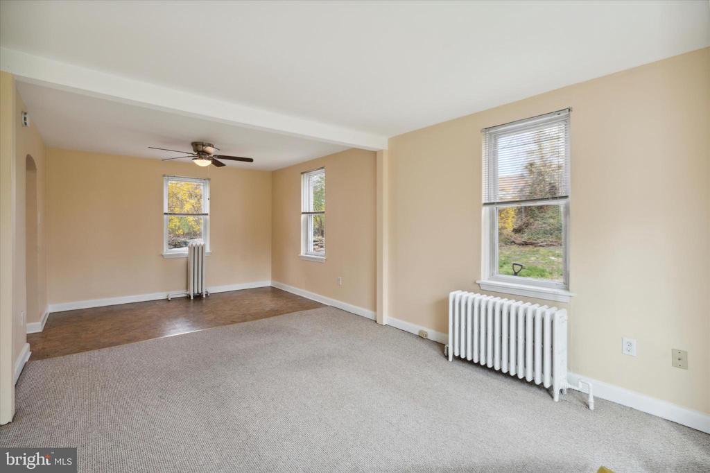 535 East Ave in Glenside, PA - Building Photo
