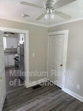 154 W Madge Ave in Hazel Park, MI - Building Photo - Building Photo