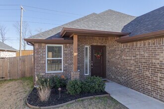 1707 Aleia Cv in Sherman, TX - Foto de edificio - Building Photo