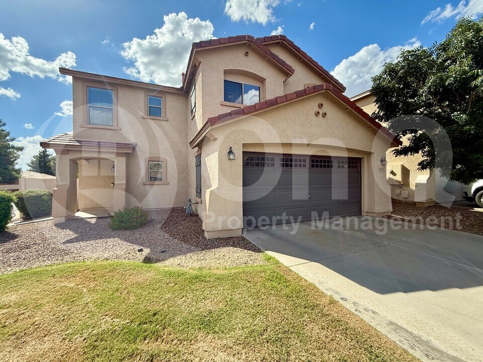 8530 E Kiva Ave in Mesa, AZ - Building Photo