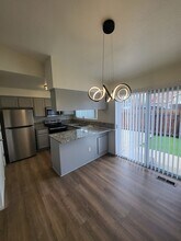 3146 Heaton Way in Carson City, NV - Foto de edificio - Building Photo