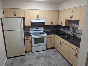 4512 E 10th Ave in Tampa, FL - Building Photo - Building Photo