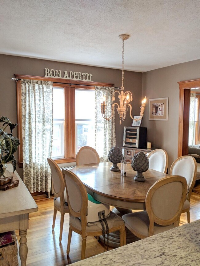 25 Dexter St Rentals in Medford, MA