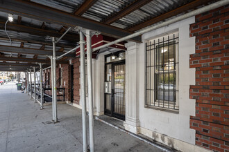 824 St Nicholas Pl in New York, NY - Building Photo - Building Photo