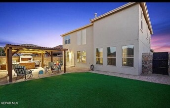 14373 Arabian Point in El Paso, TX - Building Photo - Building Photo