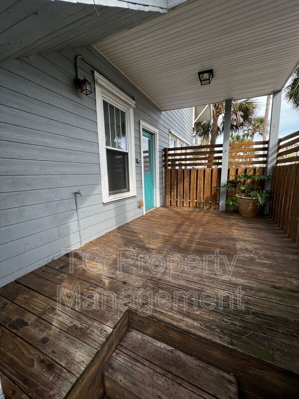 530 2nd St S in Jacksonville Beach, FL - Building Photo - Building Photo