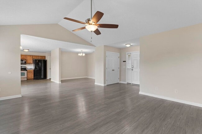 401 Tree Ct in Holly Ridge, NC - Building Photo - Building Photo