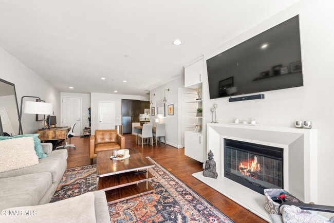 property at 10878 Bloomfield St