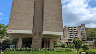 490 M St SW, Unit W208 in Washington, DC - Building Photo