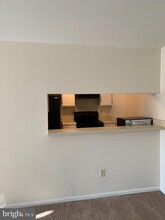 6609 Rapid Water Way in Glen Burnie, MD - Building Photo - Building Photo