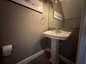 1129 S Hanover St in Baltimore, MD - Building Photo - Building Photo