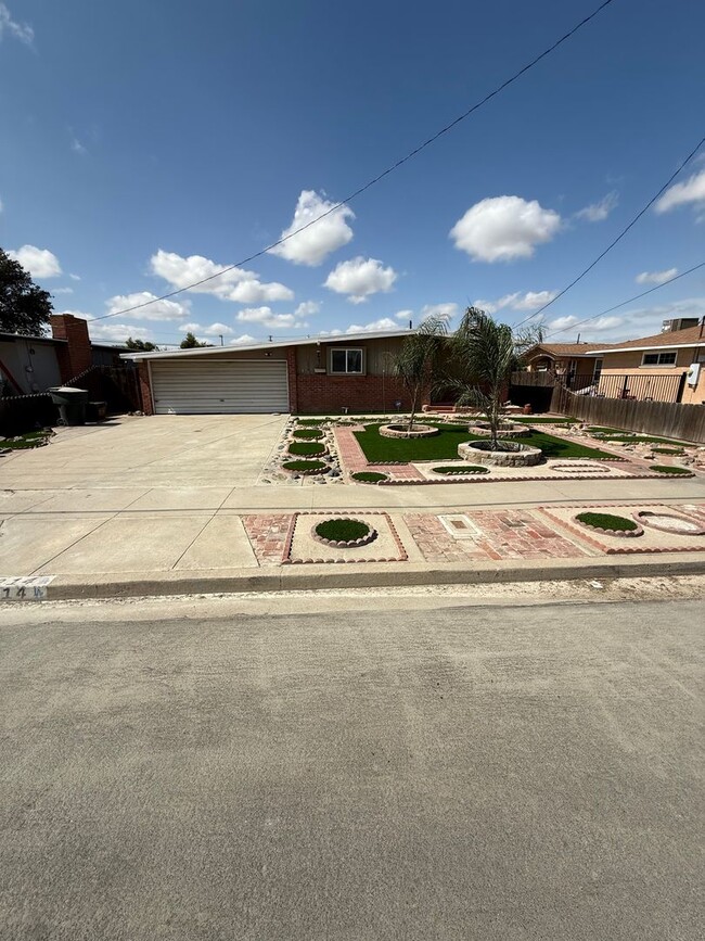 property at 1214 Rodgers Rd