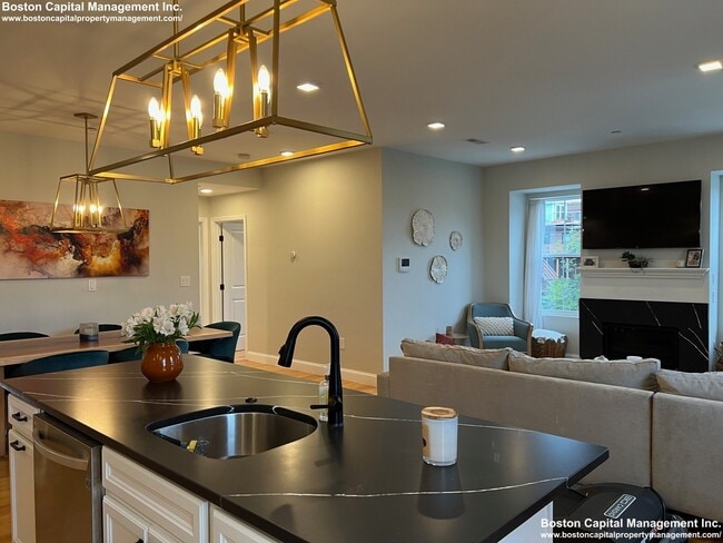 property at 14 Williams St