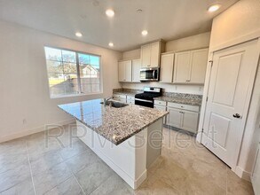 2988 Newberry St in Fairfield, CA - Building Photo - Building Photo