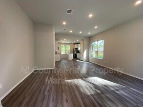 15860 Pecan Dr in Montgomery, TX - Building Photo - Building Photo