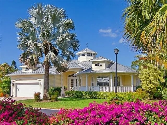 property at 27100 Flamingo Dr