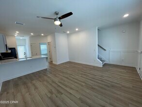 5860 Tyndall Pkwy in Panama City, FL - Building Photo - Building Photo