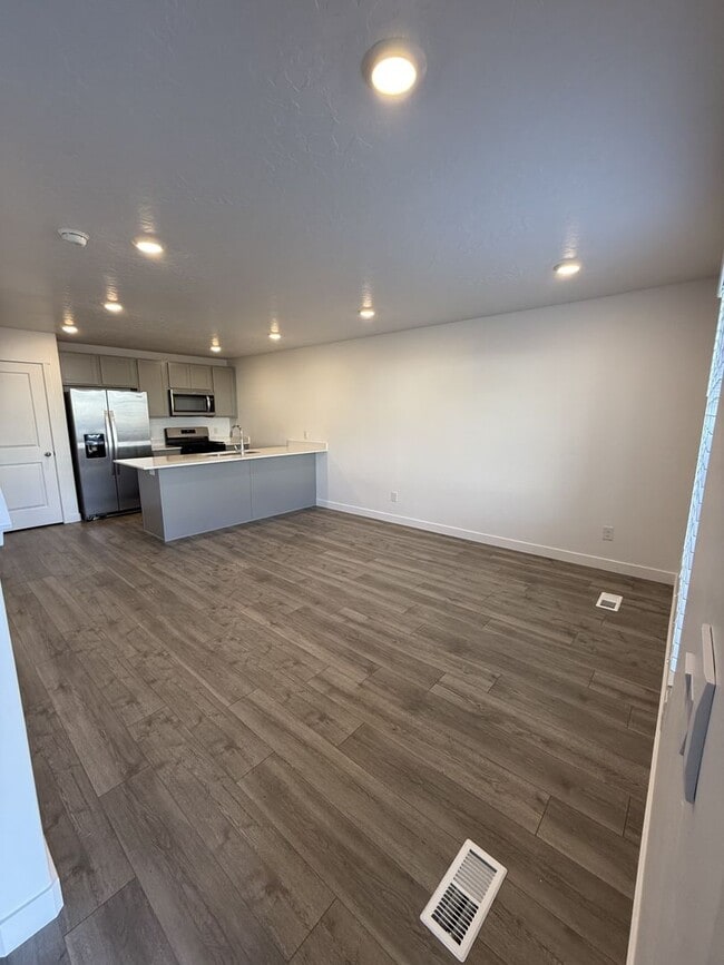 686 W 1920 S in Provo, UT - Building Photo - Building Photo